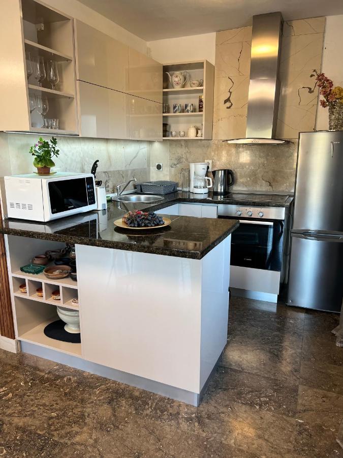 Apartments Splitska Dream Экстерьер фото